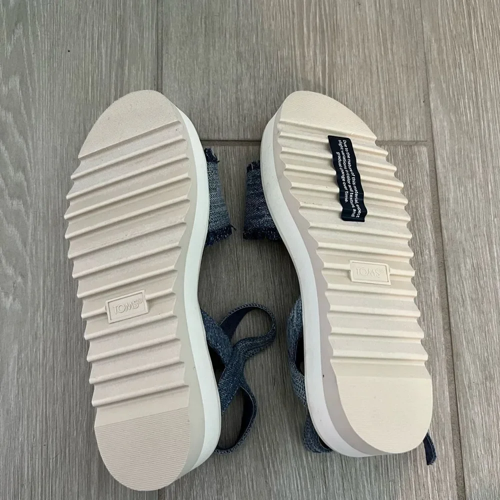 Toms Brynn Platform Sandal Denim size 5.5 NEW
